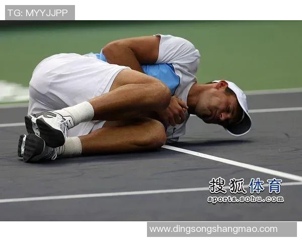 因手腕扭伤,小弗洛伊德·肖菲尔德退出与约瑟夫·迪亚兹的竞赛